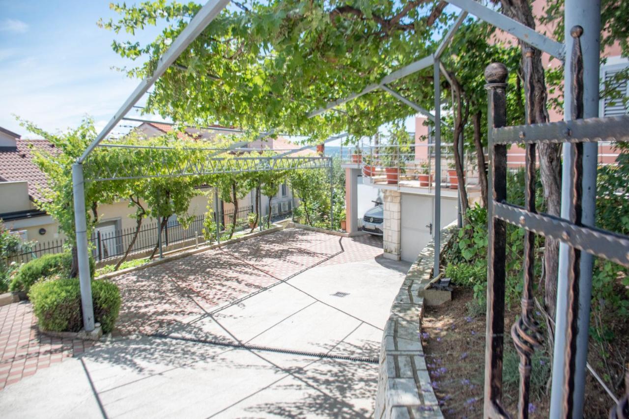 Apartments Miklus Порторож Экстерьер фото