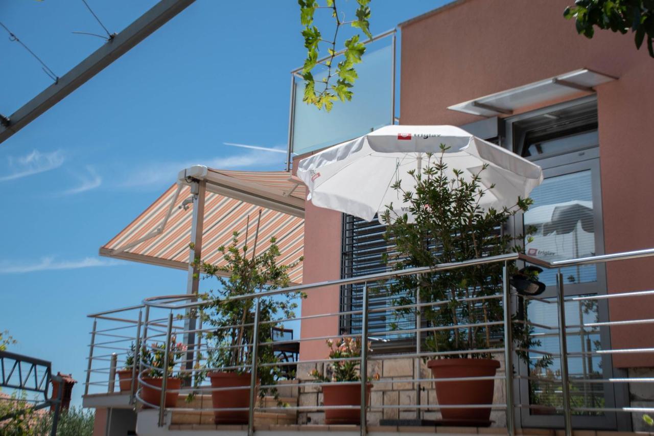 Apartments Miklus Порторож Экстерьер фото